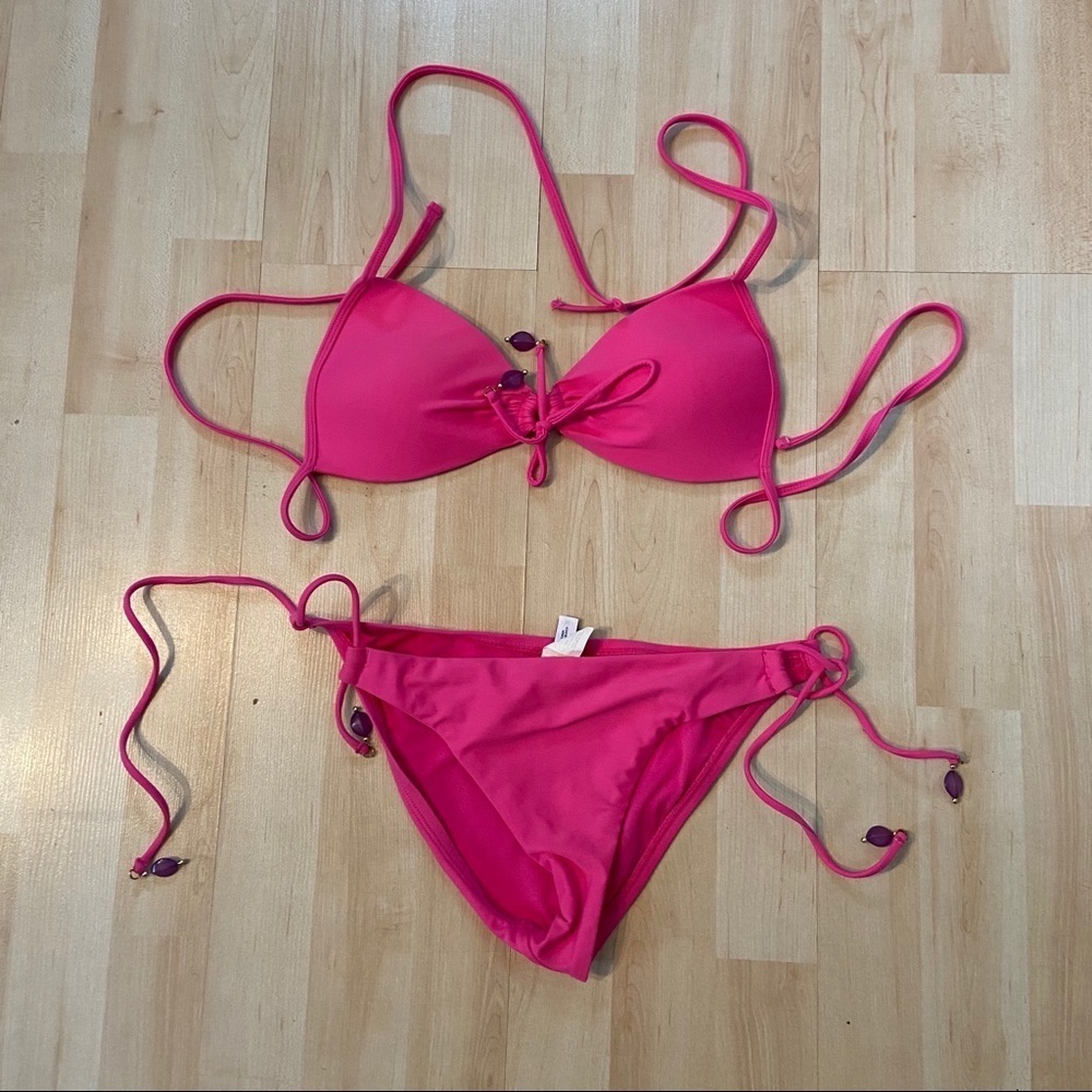 Sofia by Vix women's  beaded pink fuchsia string‎ bikini in size medium